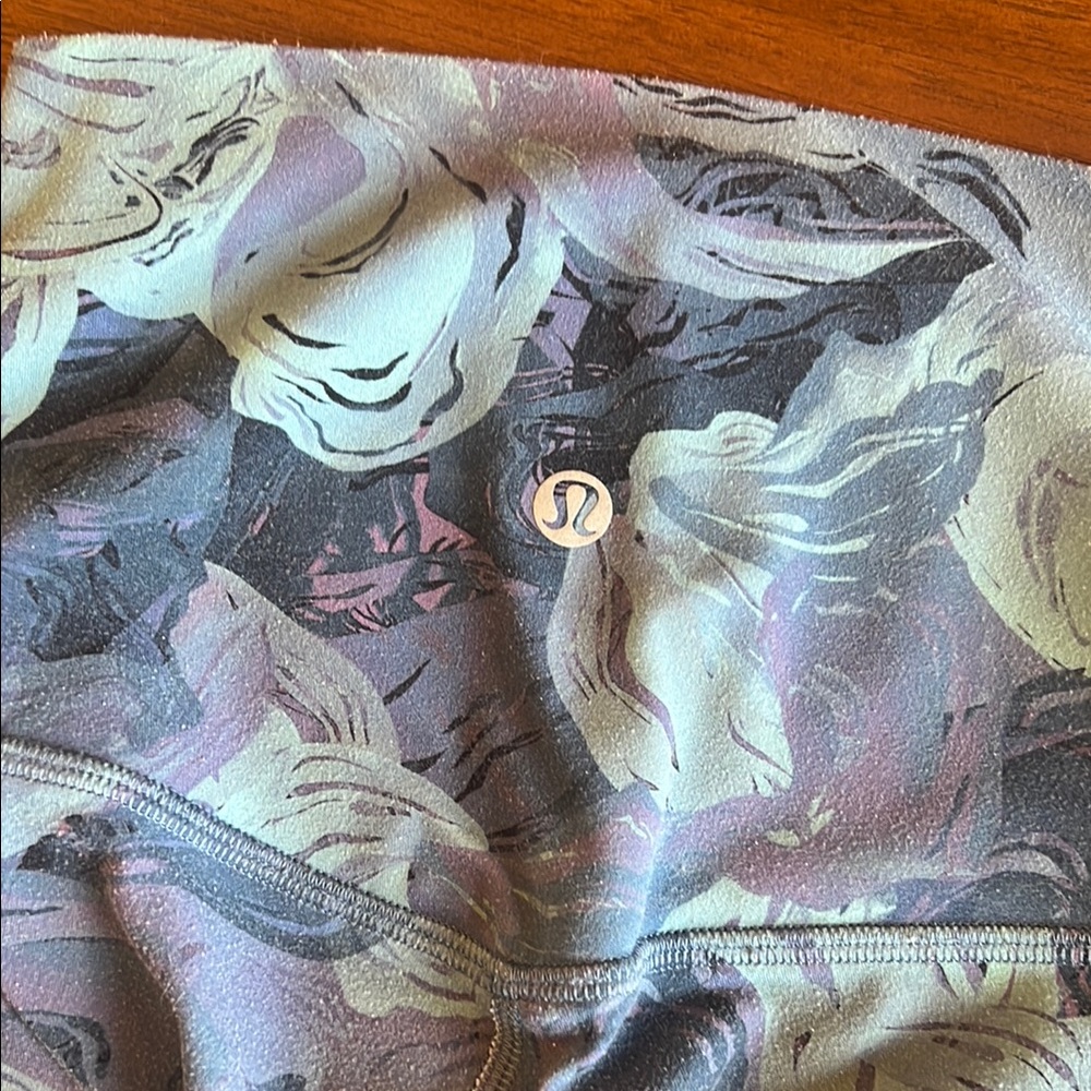 Lululemon Floral Patterned Leggings - Picture 3 of 7